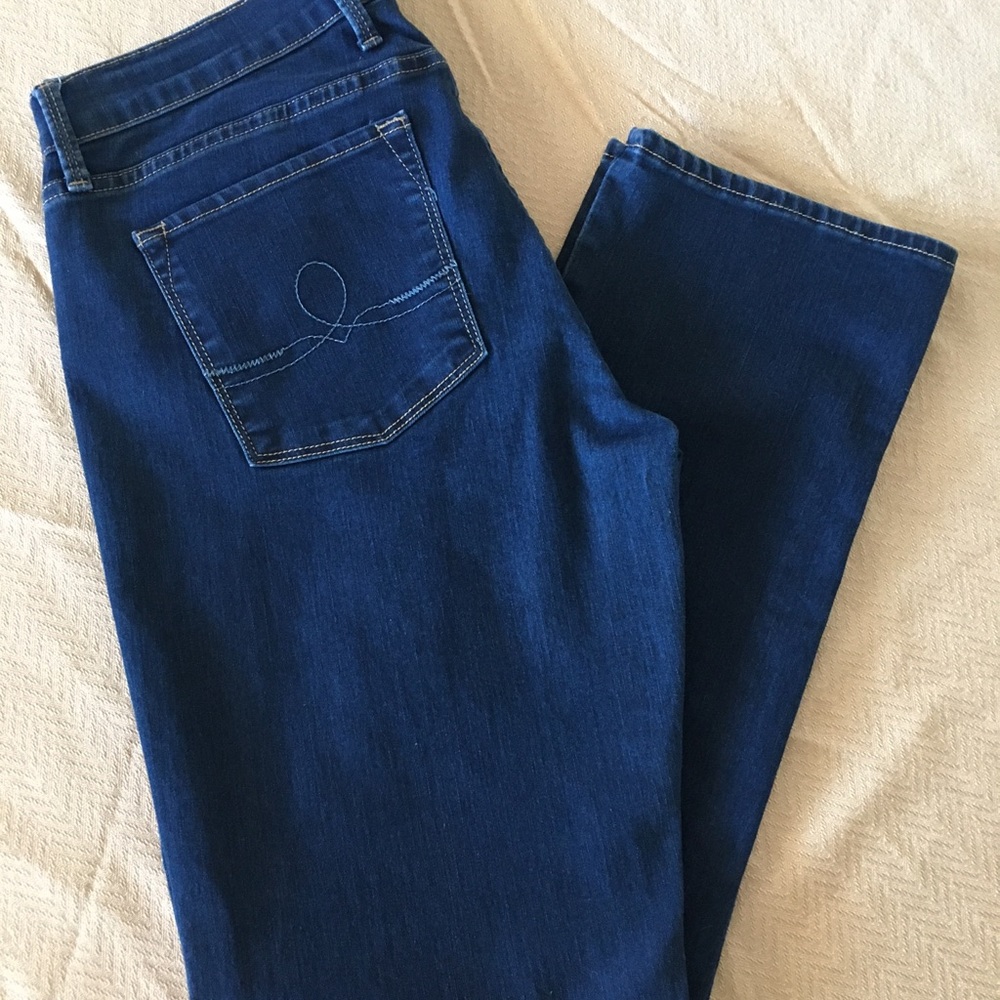 Women’s lucky brand jeans size 12